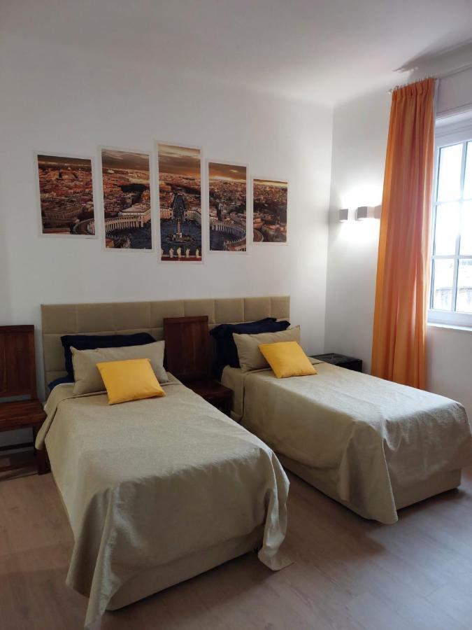 Piazza San Pietro Suite Рим Екстер'єр фото